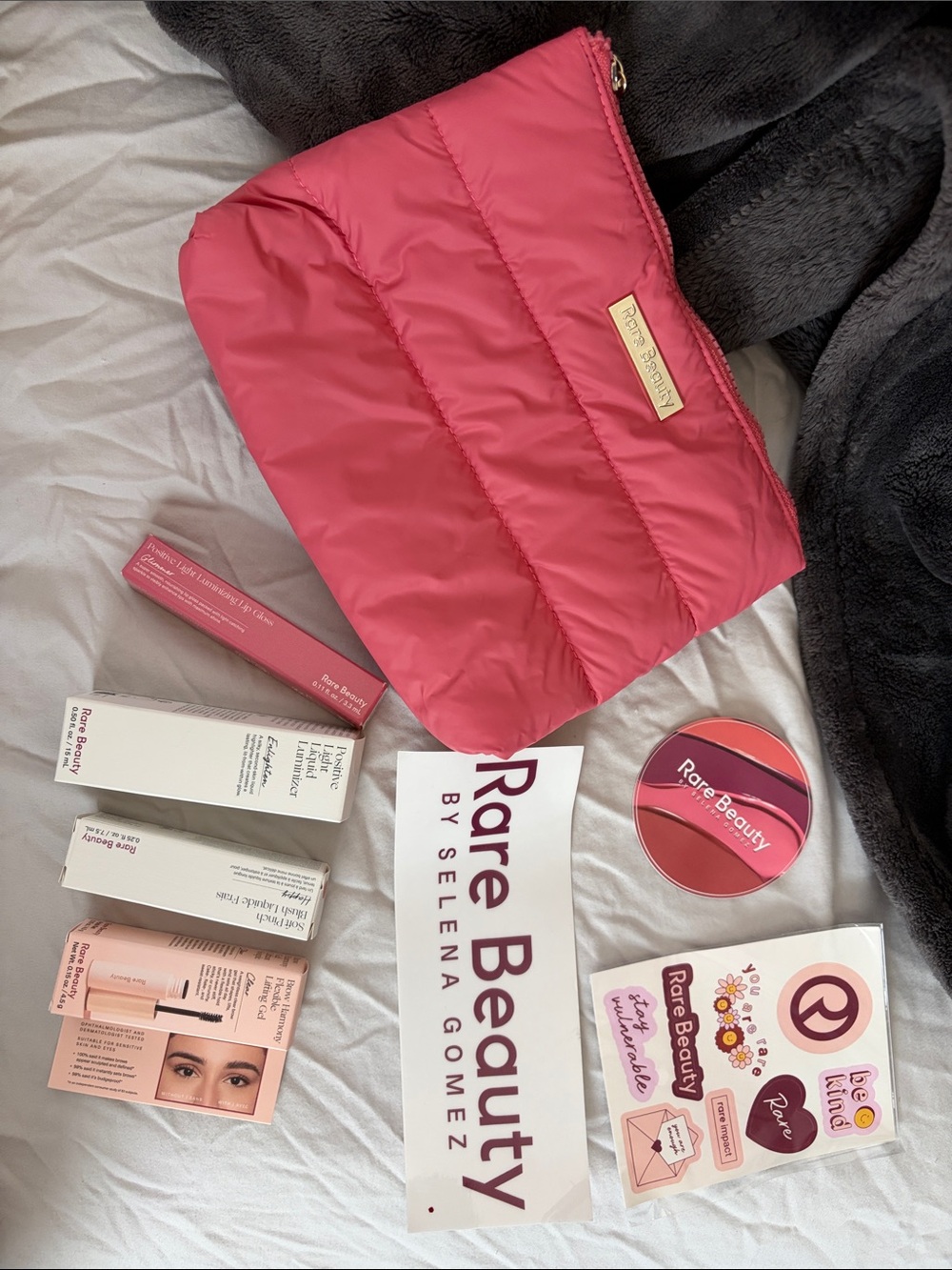 Rare beauty bundle with bag - Picture 7 of 7